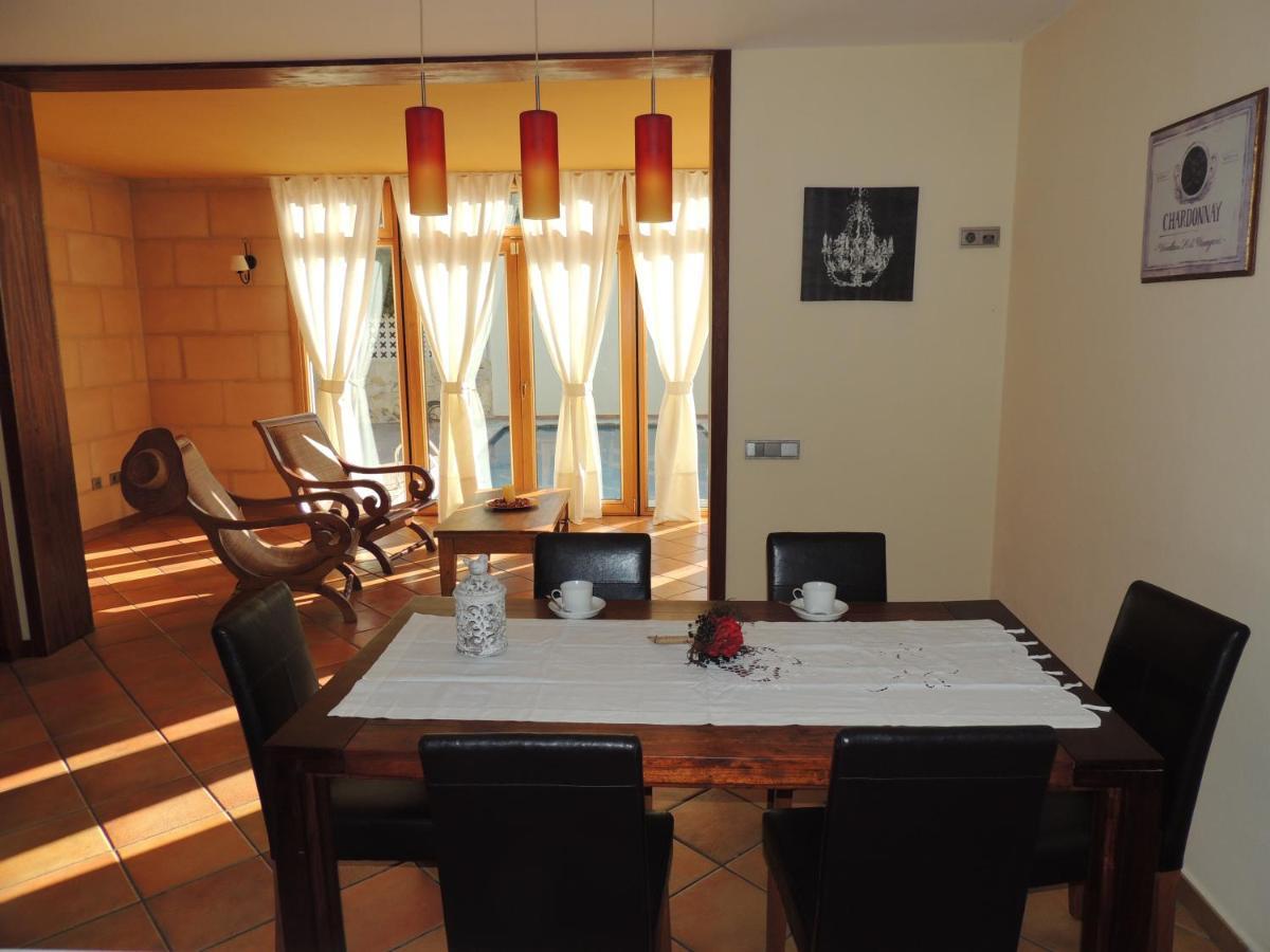 Villa Ca Na Llum Trebeluger Екстер'єр фото